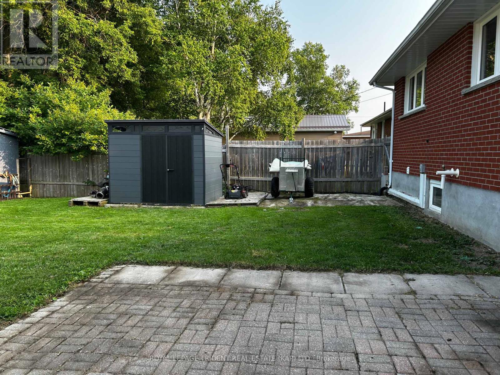 19 Ottawa Street E, Kapuskasing, Ontario  P5N 1Y4 - Photo 8 - T12330076