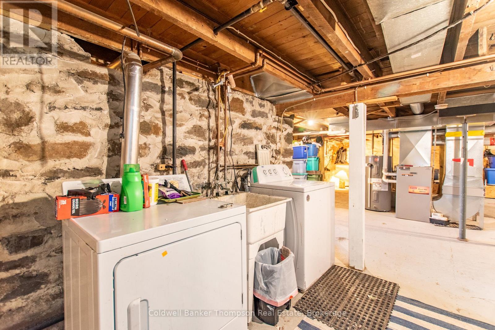 10 Duncan Street E, Huntsville, Ontario  P1H 1P6 - Photo 22 - X12330056