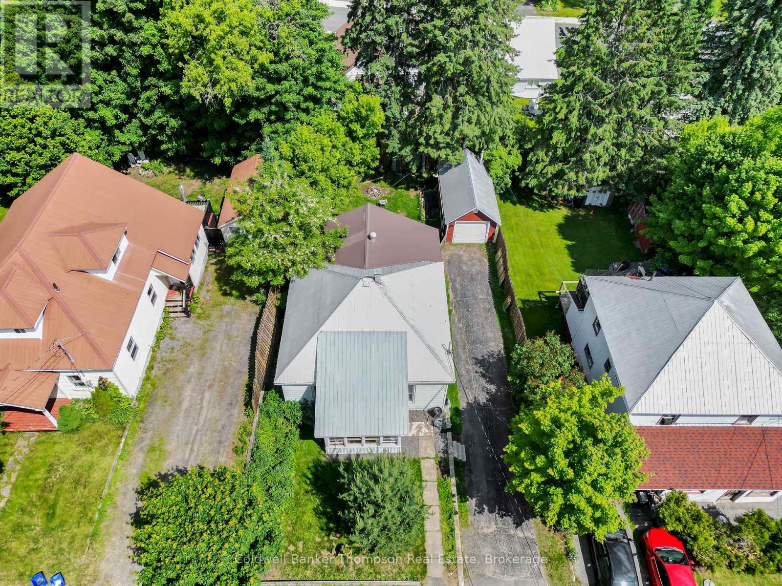 10 Duncan Street E, Huntsville, Ontario  P1H 1P6 - Photo 30 - X12330056