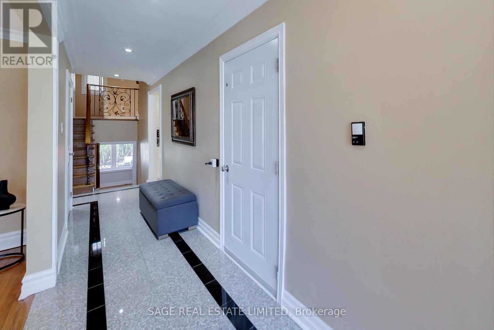 Property at 108 MADAWASKA AVENUE image 3
