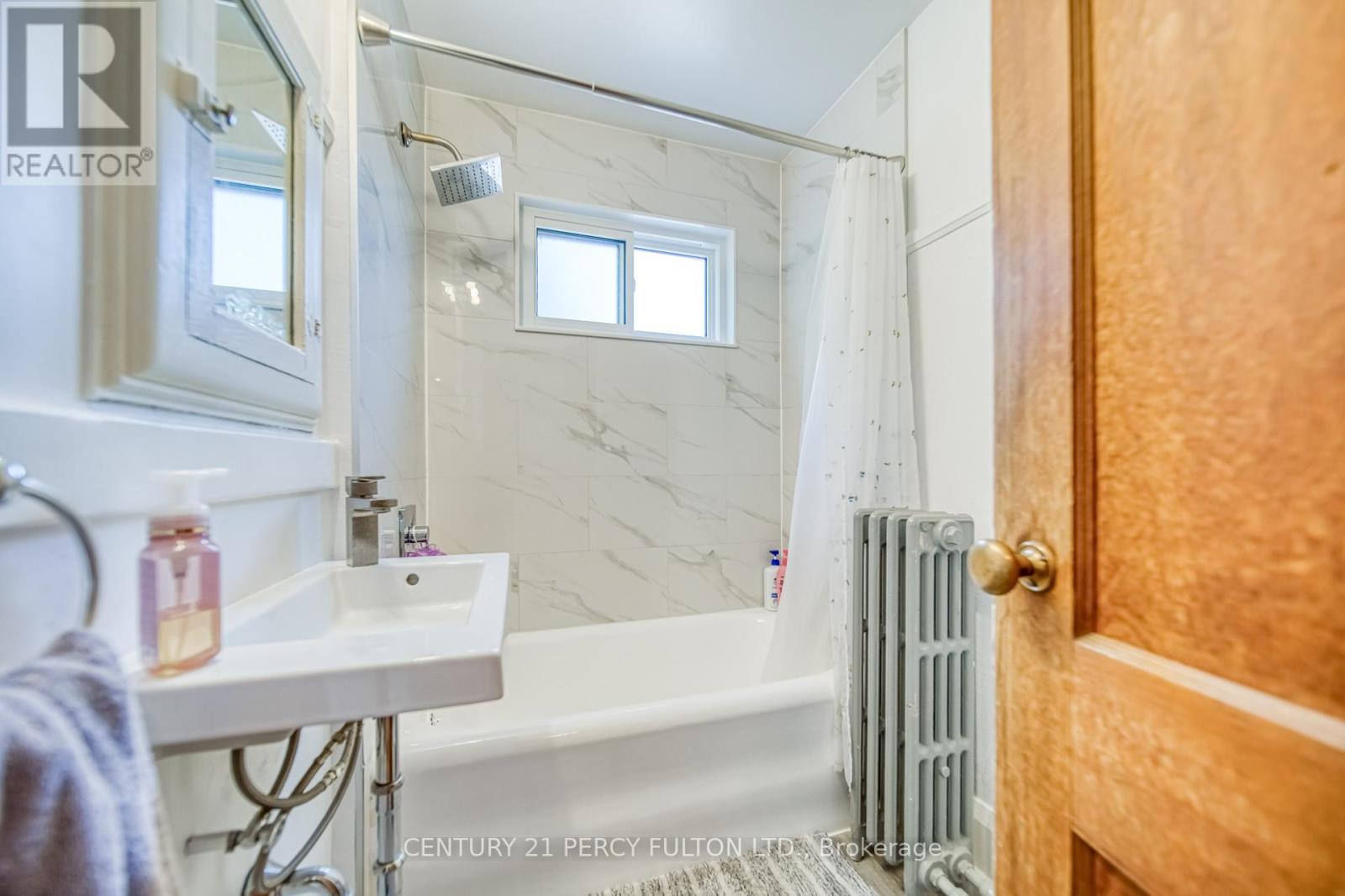 48-50 Scarboro Beach Boulevard, Toronto, Ontario  M4E 2X1 - Photo 24 - E12329904
