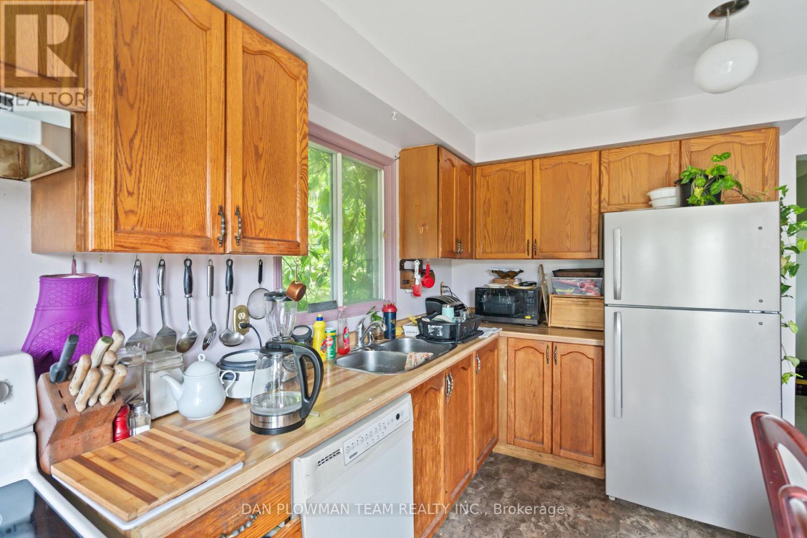 84 Long Drive, Whitby, Ontario  L1N 8E7 - Photo 7 - E12329905