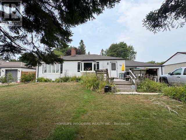 16 Almond Avenue, Whitby, Ontario  L1P 1K5 - Photo 6 - E12329907