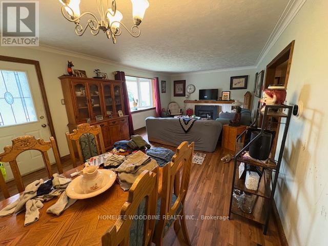 16 Almond Avenue, Whitby, Ontario  L1P 1K5 - Photo 8 - E12329907