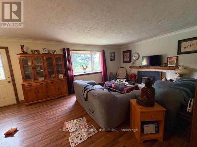 16 Almond Avenue, Whitby, Ontario  L1P 1K5 - Photo 9 - E12329907