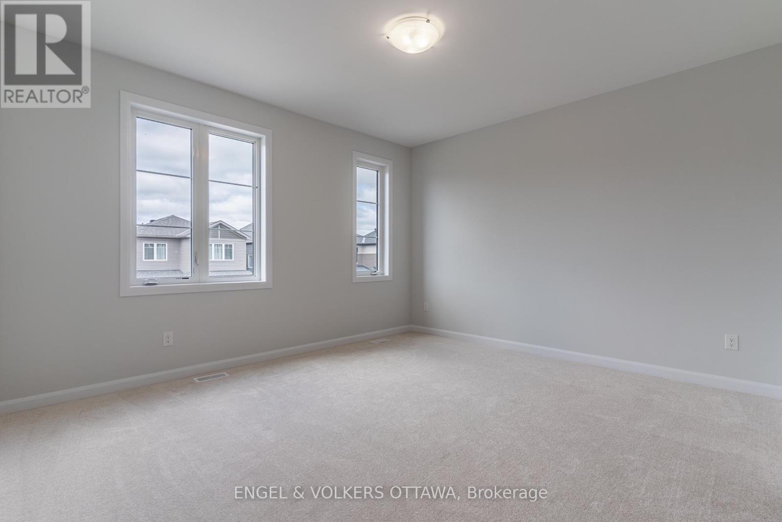 325 Elsie Macgill Walk, Ottawa, Ontario  K2W 0K7 - Photo 39 - X12320809