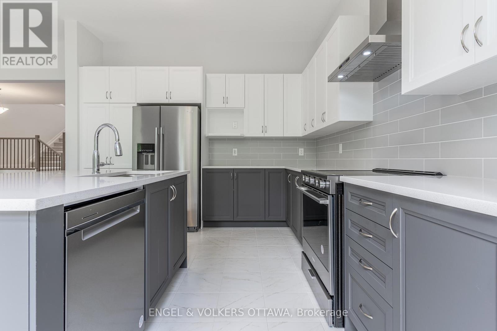 333 Elsie Macgill Walk, Ottawa, Ontario  K2W 0K7 - Photo 20 - X12320813