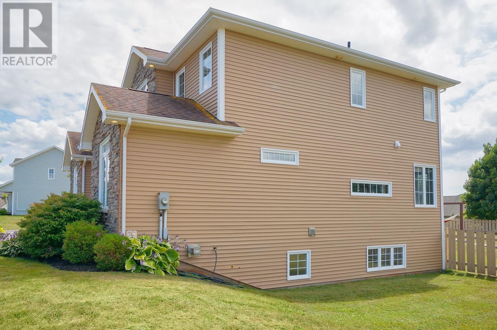 6 Falcon Drive, Cornwall, Prince Edward Island  C0A 1H4 - Photo 43 - 202519935