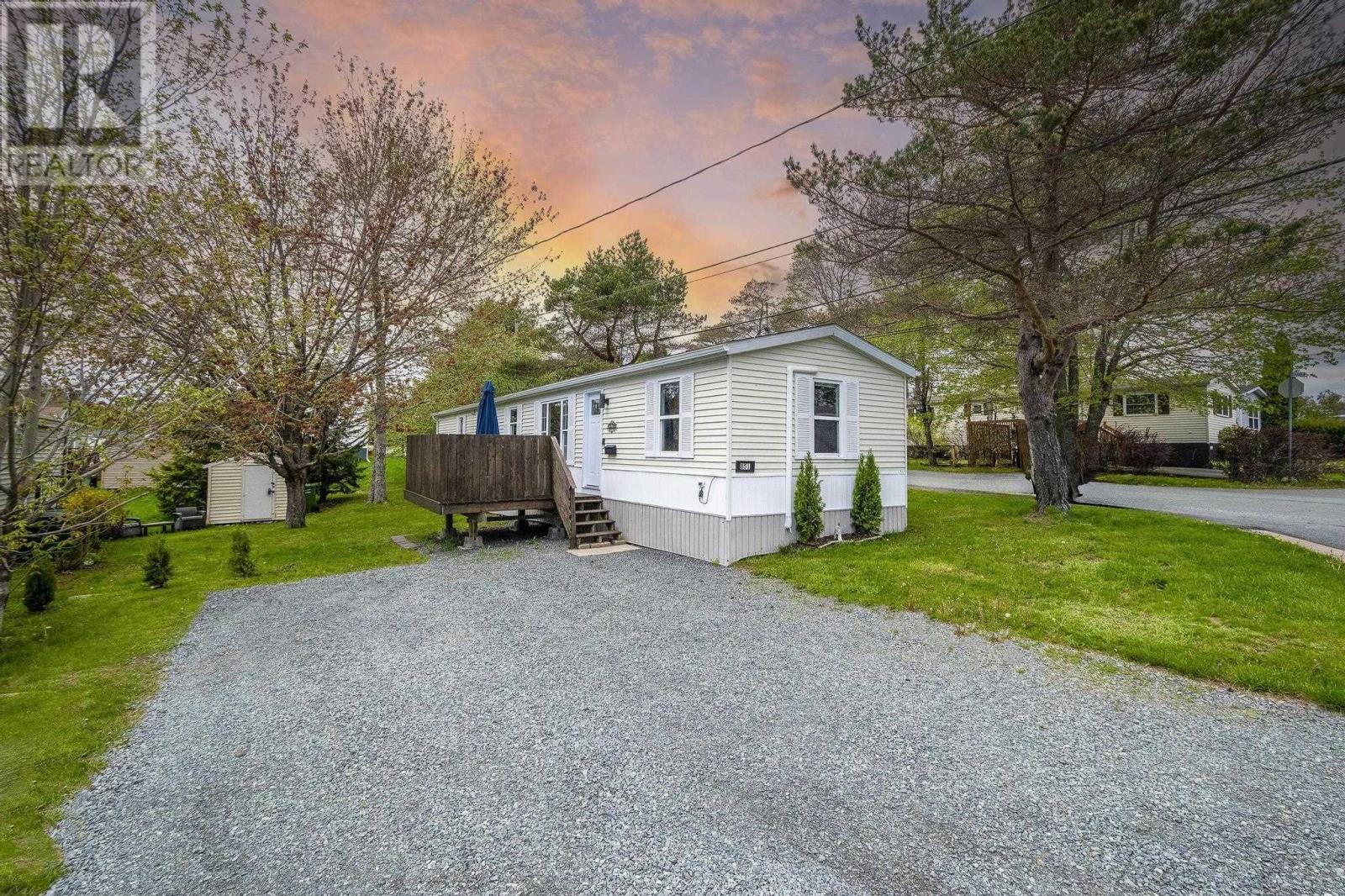 851 Duggan Drive, Beaver Bank, Nova Scotia  B4E 1L7 - Photo 2 - 202512282