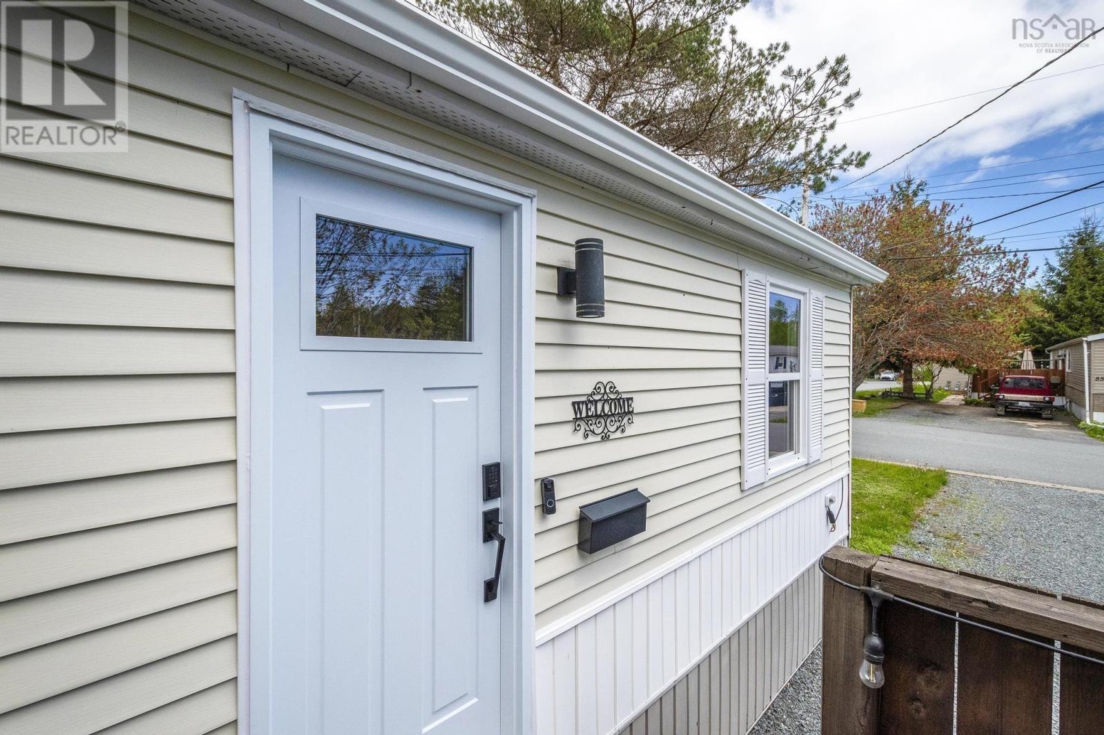 851 Duggan Drive, Beaver Bank, Nova Scotia  B4E 1L7 - Photo 38 - 202512282