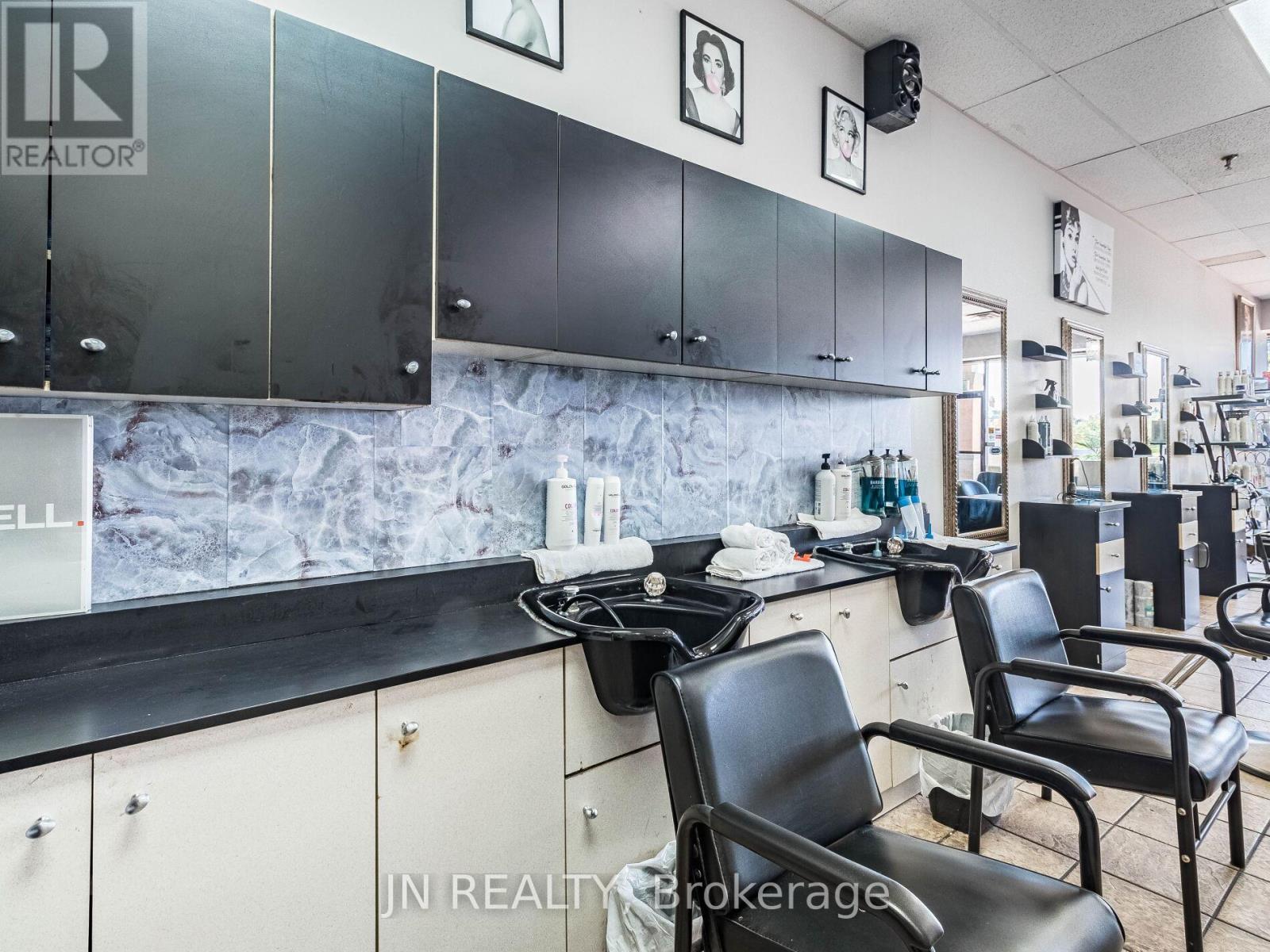 3 - 2 Philosophers Trail, Brampton, Ontario  L6S 4C9 - Photo 18 - W12329922
