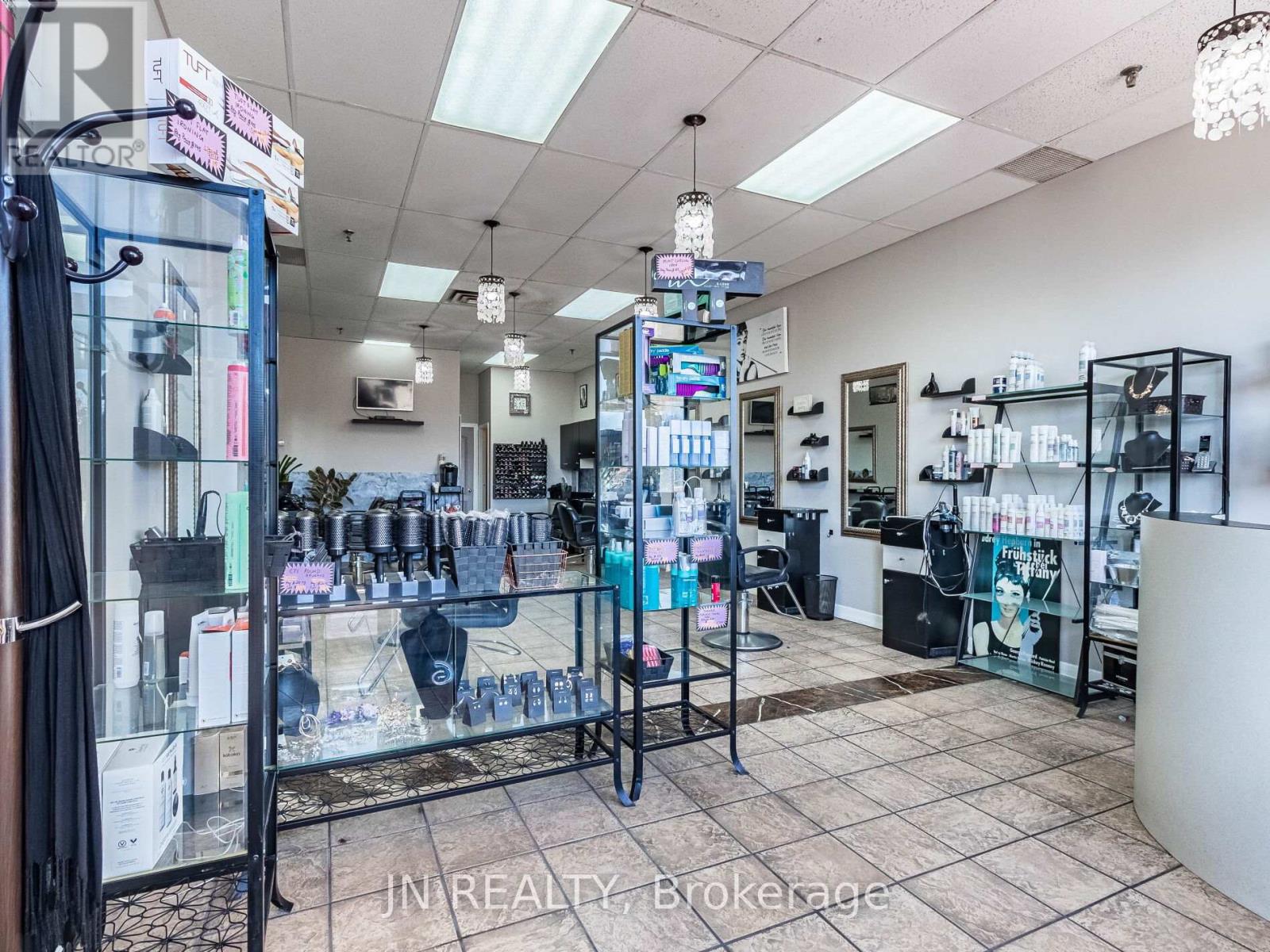 3 - 2 Philosophers Trail, Brampton, Ontario  L6S 4C9 - Photo 6 - W12329922