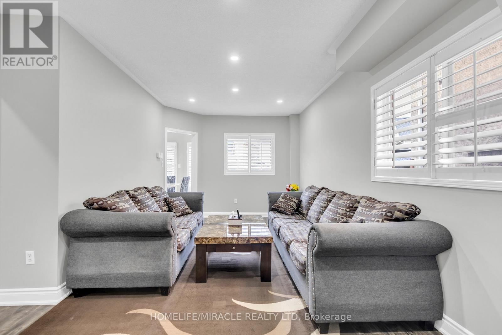 17 Binder Twine Trail, Brampton, Ontario  L6X 4R2 - Photo 12 - W12329985