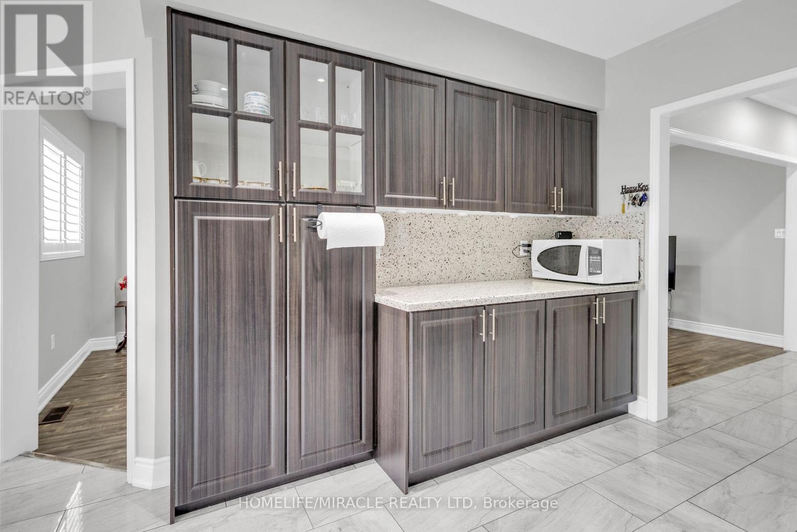 17 Binder Twine Trail, Brampton, Ontario  L6X 4R2 - Photo 18 - W12329985
