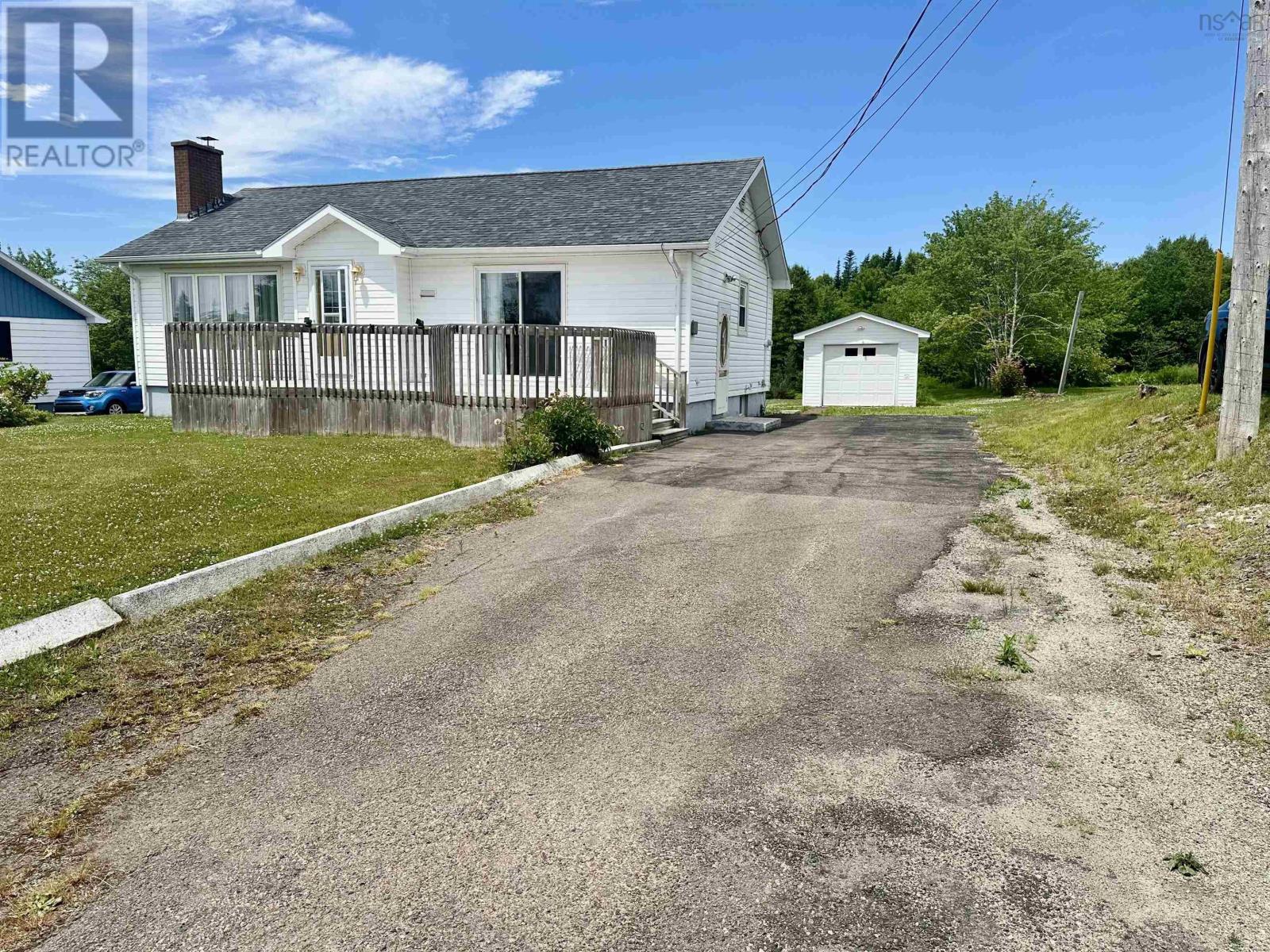 69 Kings Road, Port Hastings, Nova Scotia  B9A 1N9 - Photo 34 - 202517453