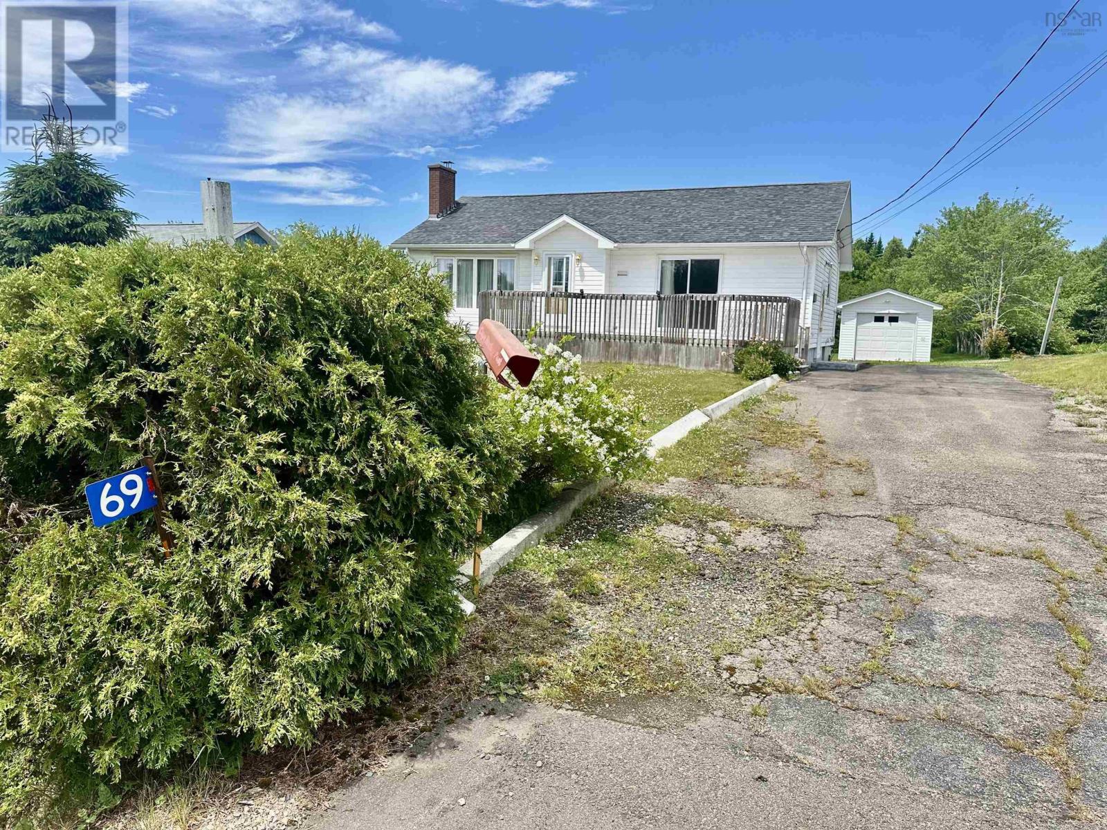 69 Kings Road, Port Hastings, Nova Scotia  B9A 1N9 - Photo 2 - 202517453