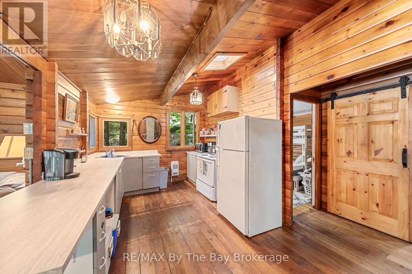 1177 Harrison Trail, Georgian Bay, Ontario  P0C 1H0 - Photo 12 - X12321669