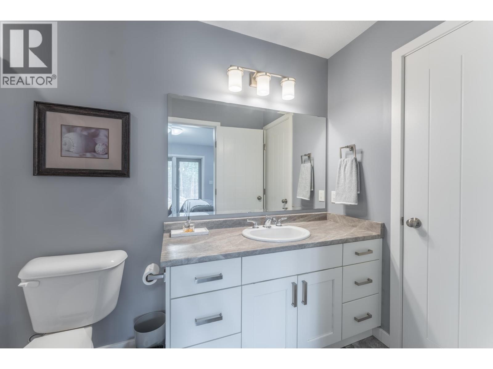 48 Ptarmigan Place, 150 Mile House, British Columbia  V0K 2G0 - Photo 21 - R3034668