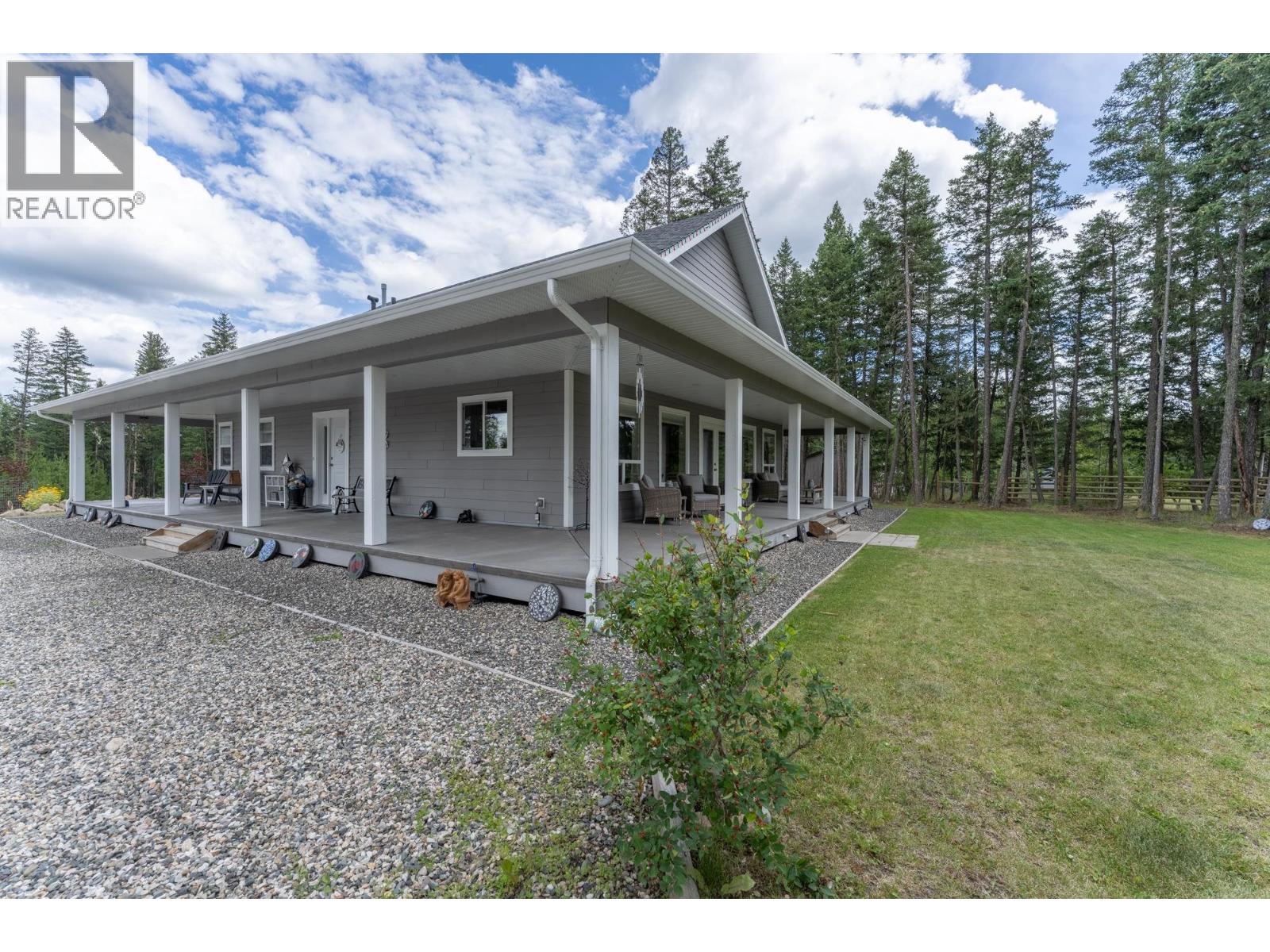 48 Ptarmigan Place, 150 Mile House, British Columbia  V0K 2G0 - Photo 31 - R3034668