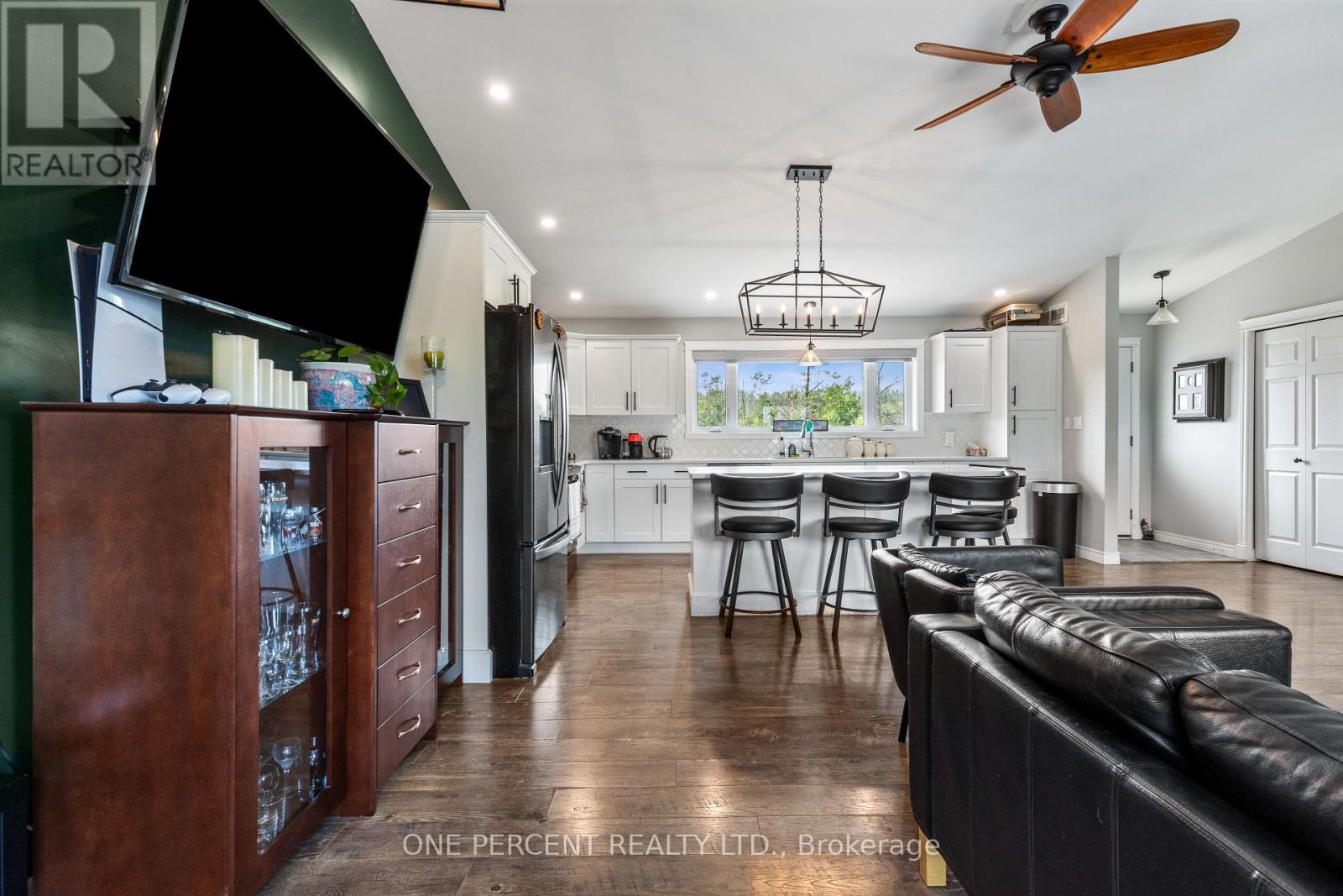 31 Distillery Street, Kawartha Lakes, Ontario  K0L 2W0 - Photo 11 - X12330009