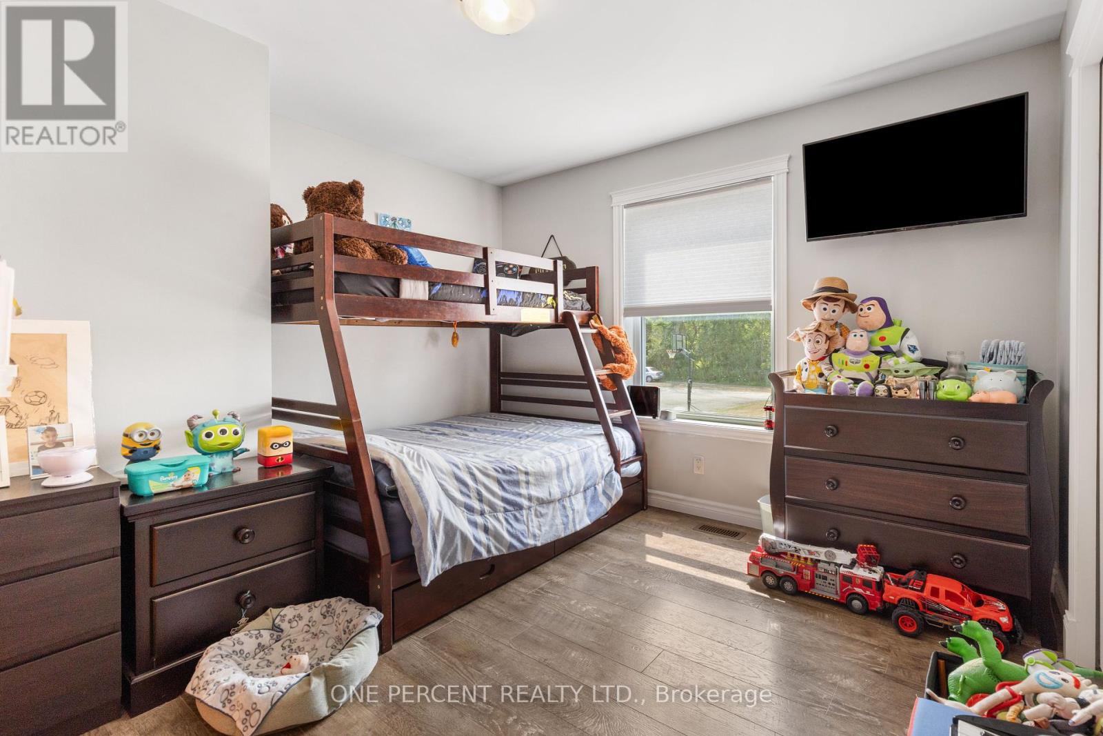 31 Distillery Street, Kawartha Lakes, Ontario  K0L 2W0 - Photo 33 - X12330009