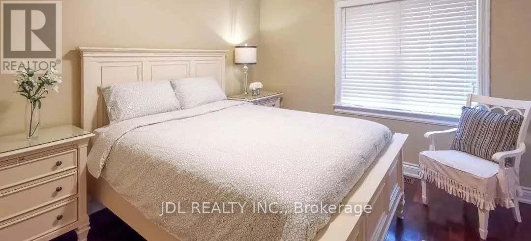198a Finch Avenue E, Toronto, Ontario  M2N 4R9 - Photo 8 - C12330064