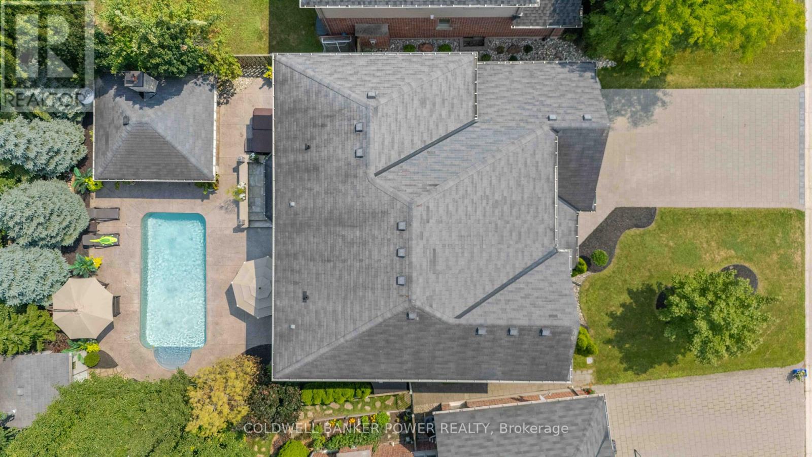 Property at 1945 RIVERBEND ROAD image 3