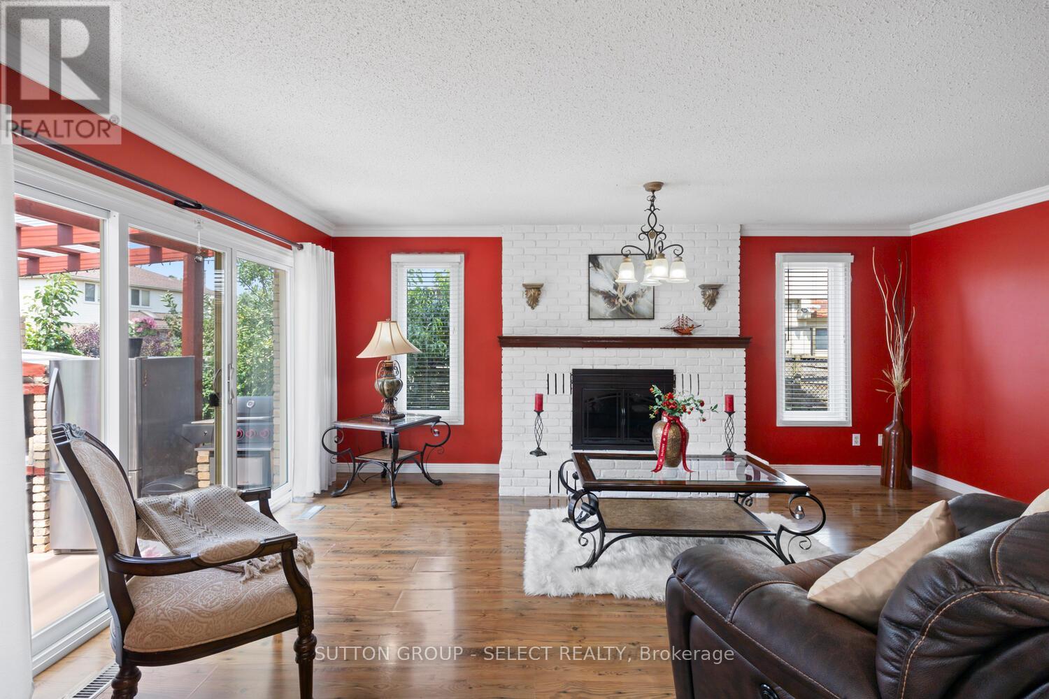 487 Jeffreybrook Close, London North, Ontario  N5X 2S5 - Photo 12 - X12330278