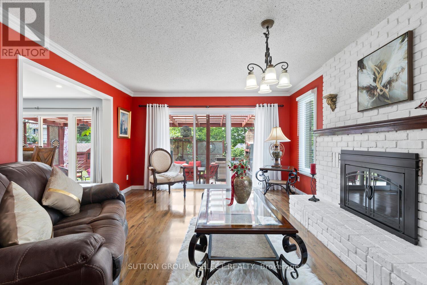 487 Jeffreybrook Close, London North, Ontario  N5X 2S5 - Photo 13 - X12330278