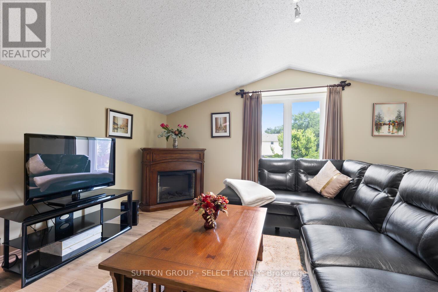 487 Jeffreybrook Close, London North, Ontario  N5X 2S5 - Photo 20 - X12330278