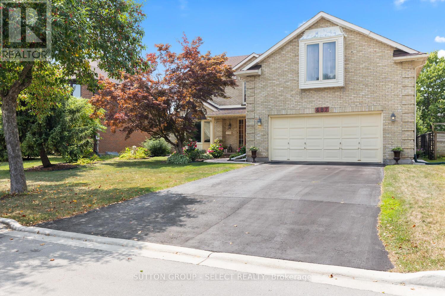 Property at 487 JEFFREYBROOK CLOSE image 3