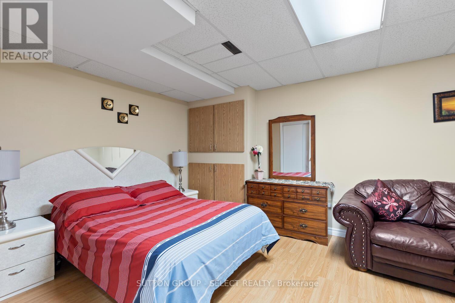 487 Jeffreybrook Close, London North, Ontario  N5X 2S5 - Photo 35 - X12330278