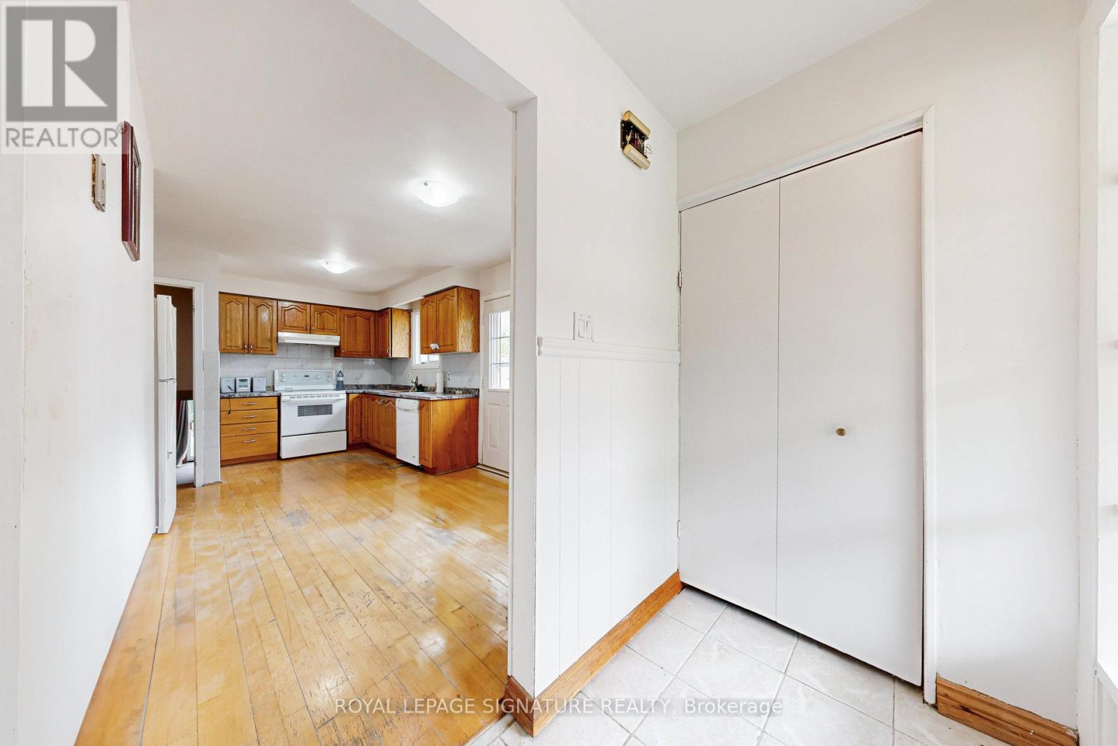 20 Sexton Crescent, Toronto, Ontario  M2H 2L5 - Photo 8 - C12324827