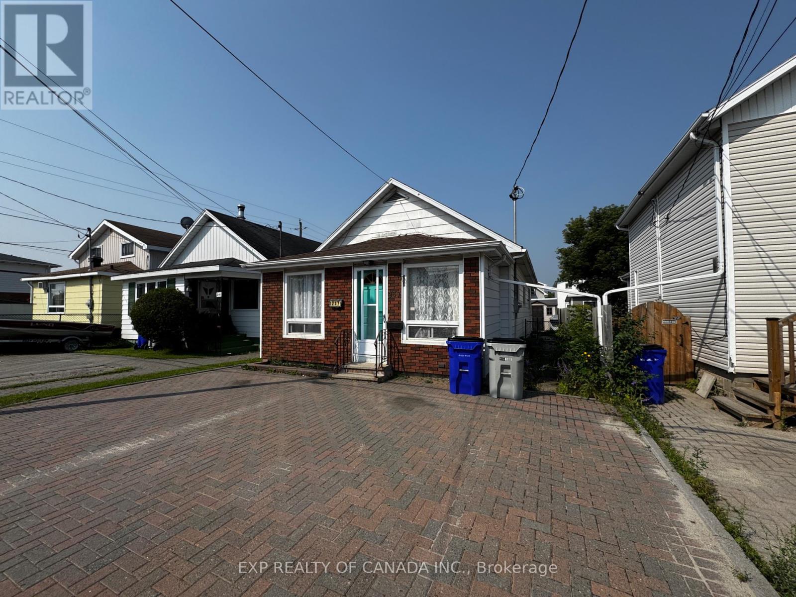 Property at 237 MAPLE STREET S image