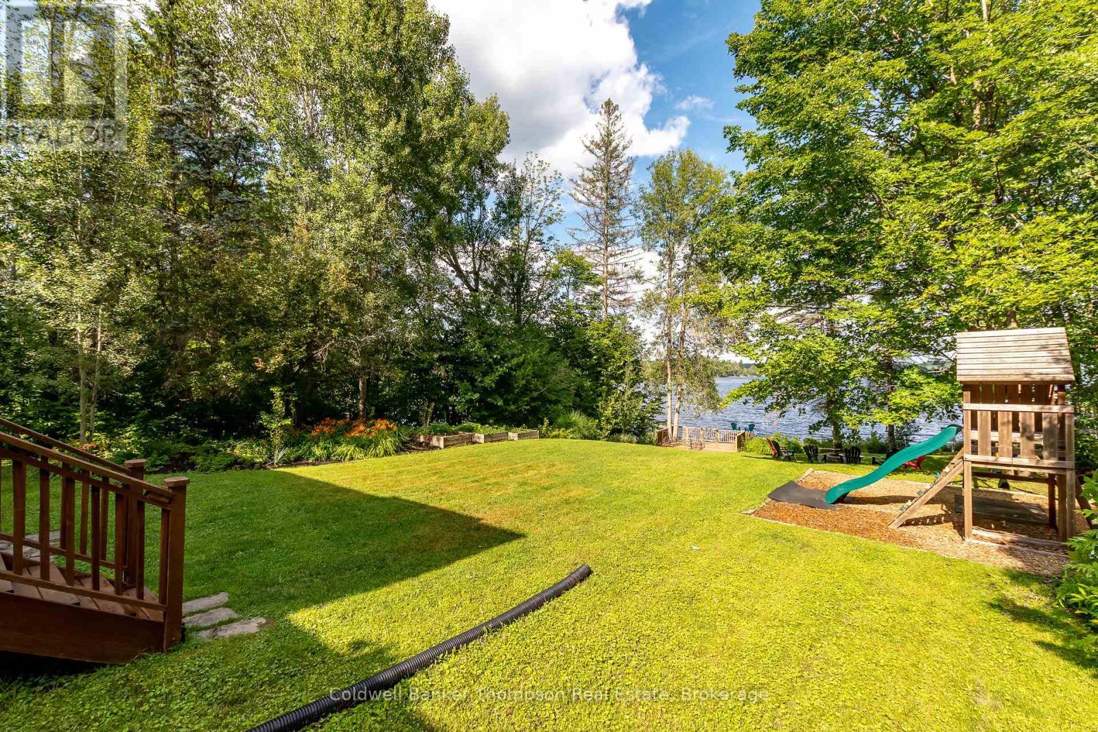 26 Helen Street, Huntsville, Ontario  P1H 1H5 - Photo 46 - X12321234