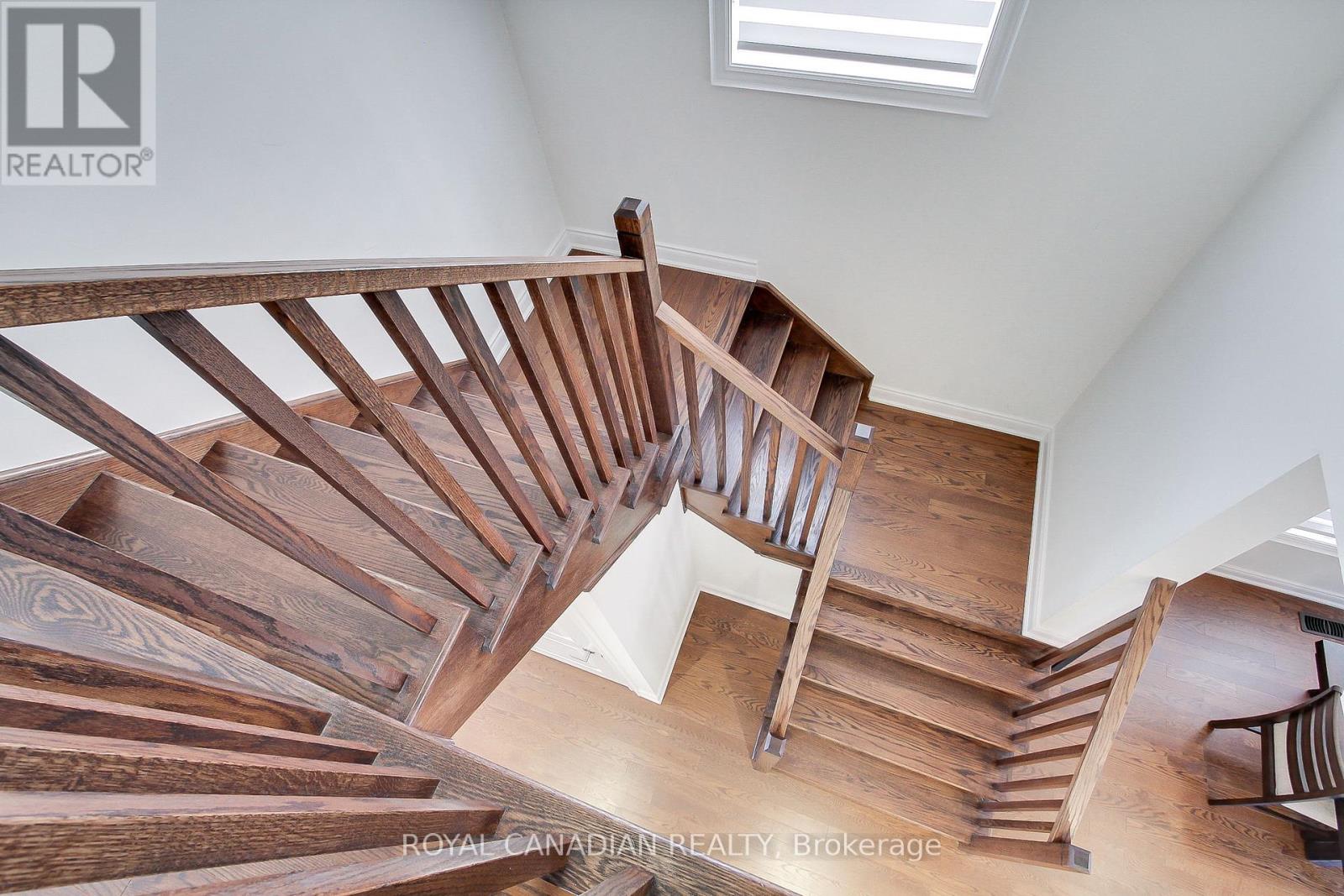 1404 Blackmore Street, Innisfil, Ontario  L9S 0P2 - Photo 26 - N12330102