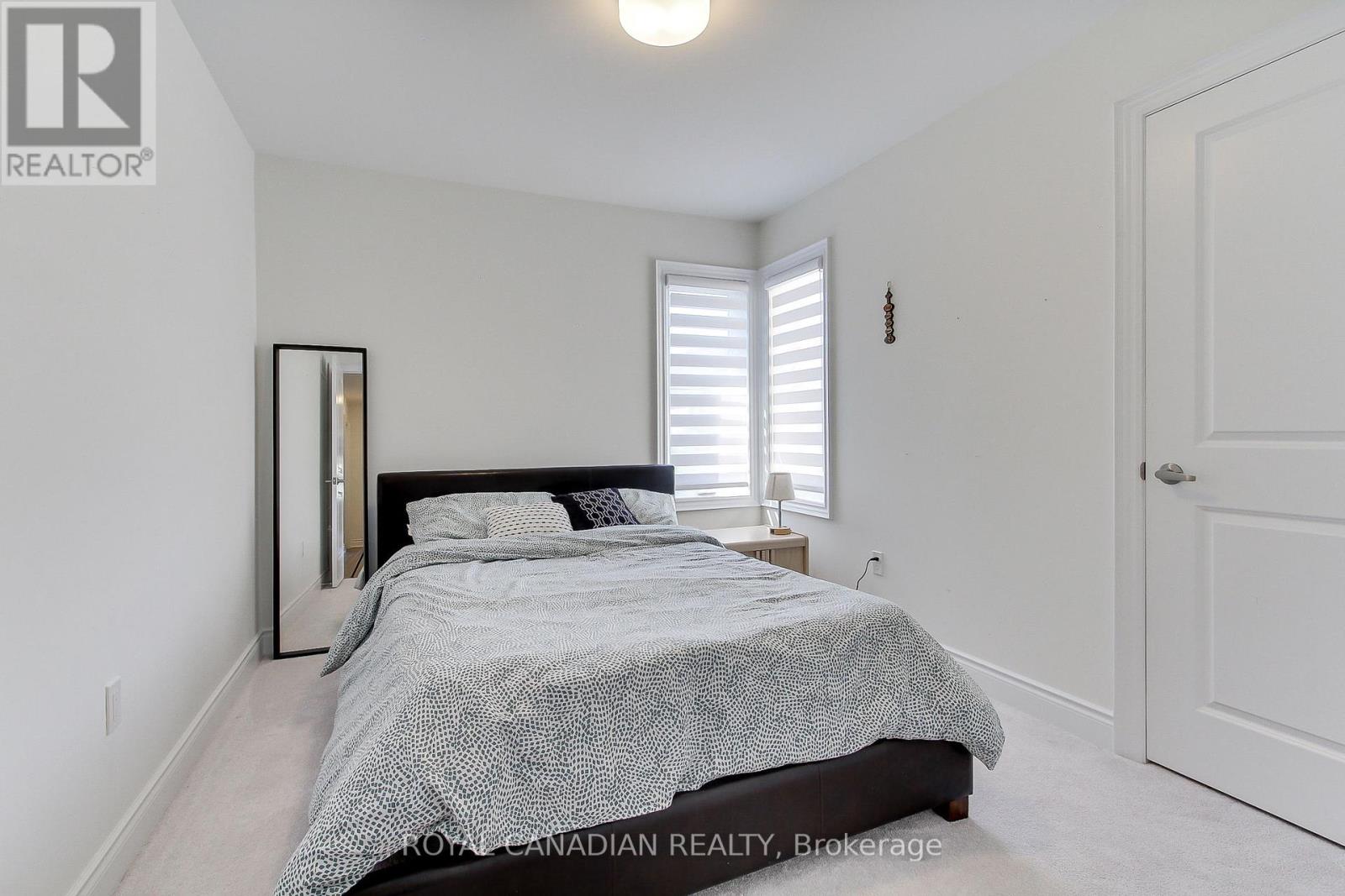 1404 Blackmore Street, Innisfil, Ontario  L9S 0P2 - Photo 34 - N12330102