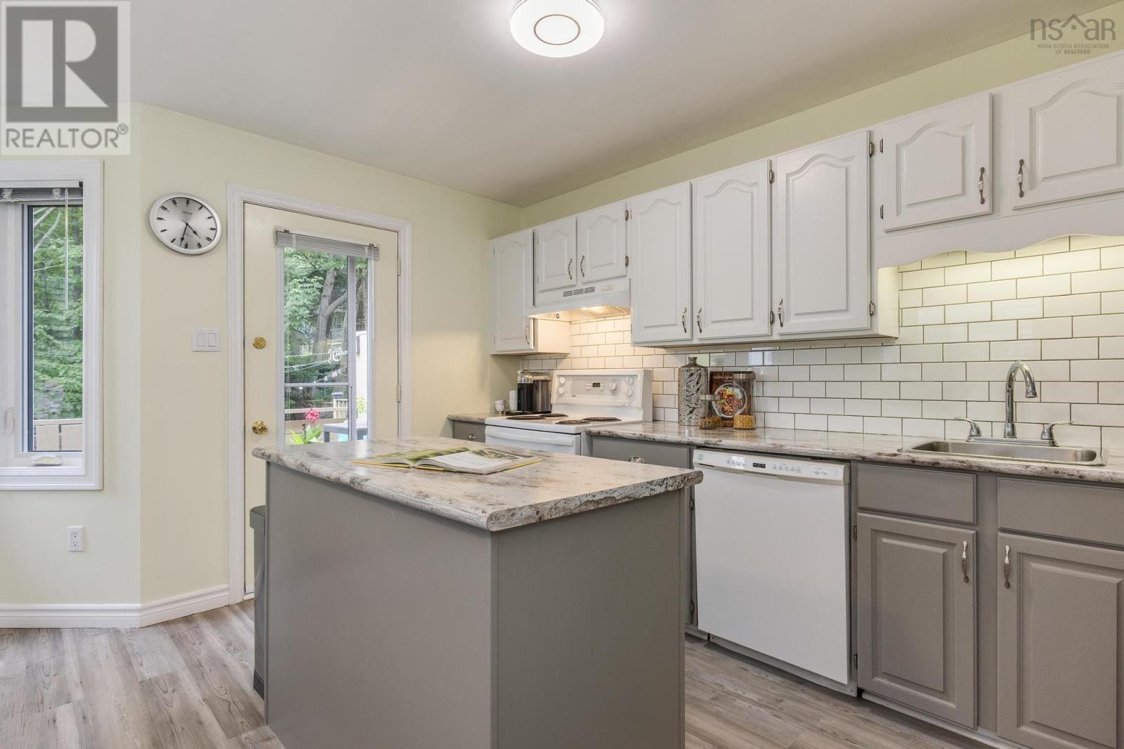 33 Trident Lane, Halifax, Nova Scotia  B3M 0B7 - Photo 11 - 202519549