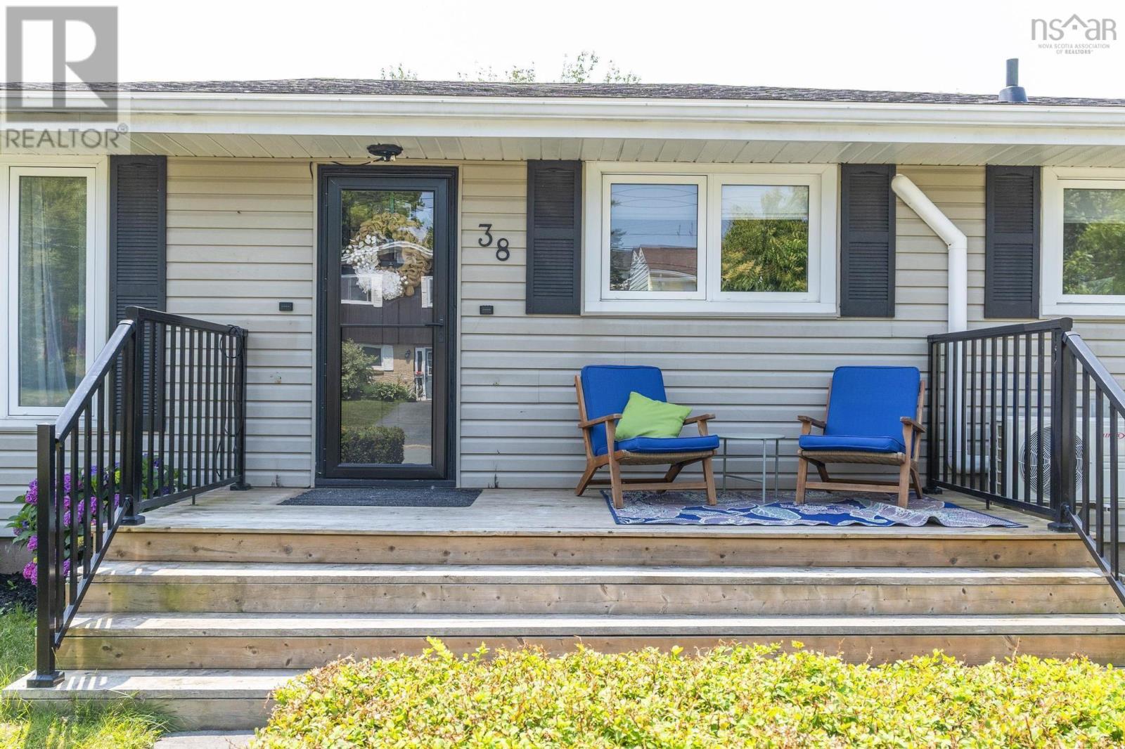 Property at 38 Lynn Drive image 4