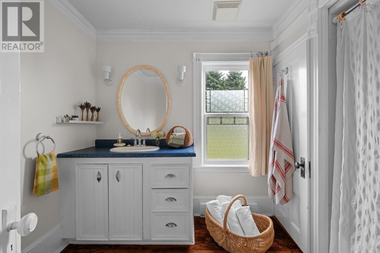 28 Wharf Road, Bush Island, Nova Scotia  B0R 1C0 - Photo 14 - 202519761