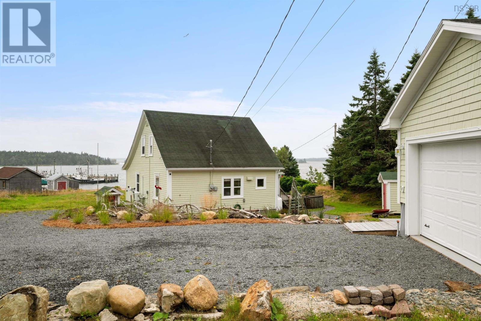 28 Wharf Road, Bush Island, Nova Scotia  B0R 1C0 - Photo 44 - 202519761