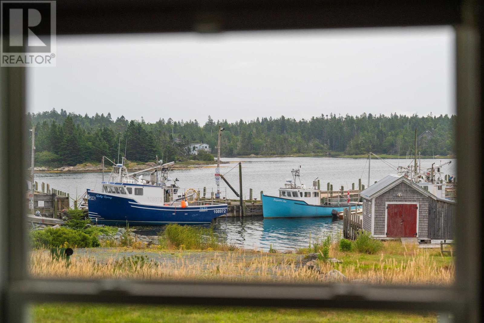 28 Wharf Road, Bush Island, Nova Scotia  B0R 1C0 - Photo 38 - 202519761