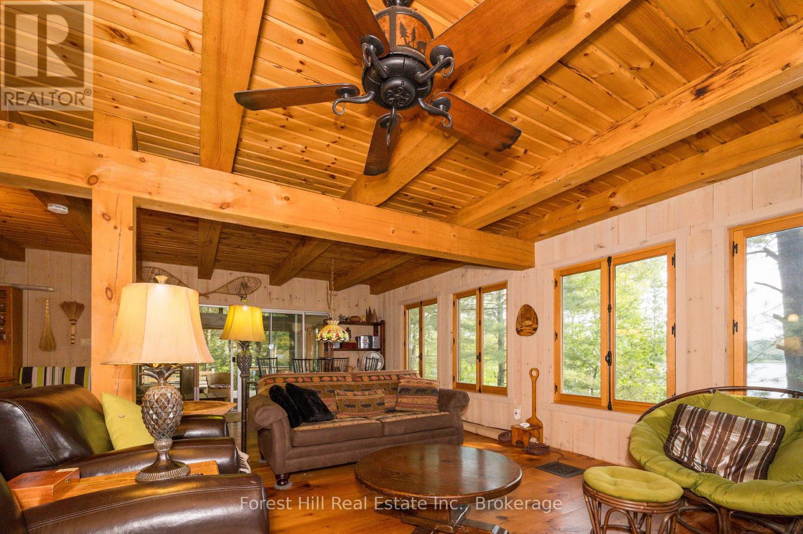 1224 Moot Lake Road S, Lake Of Bays, Ontario  P0B 0A3 - Photo 15 - X12330135