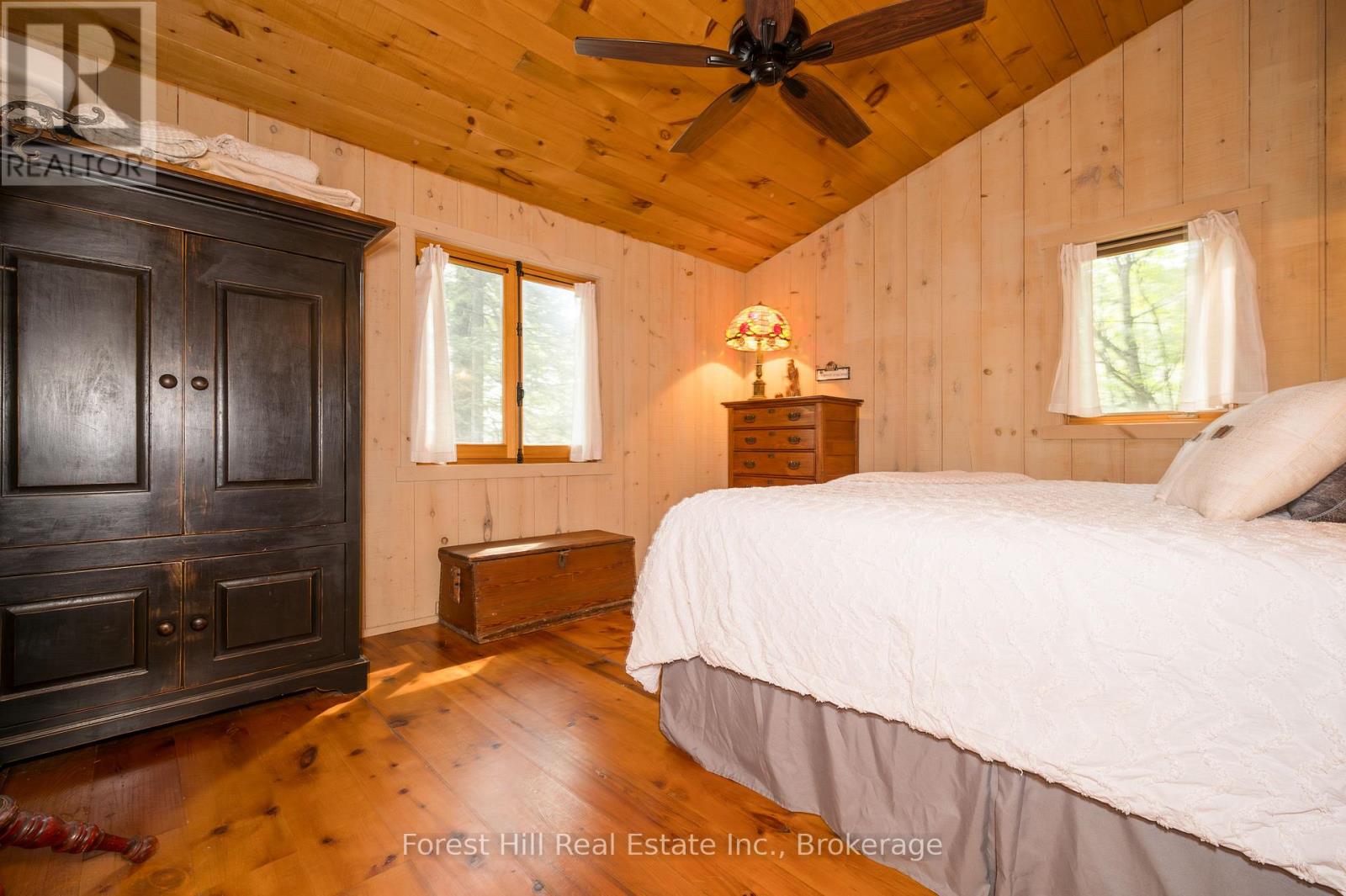 1224 Moot Lake Road S, Lake Of Bays, Ontario  P0B 0A3 - Photo 26 - X12330135