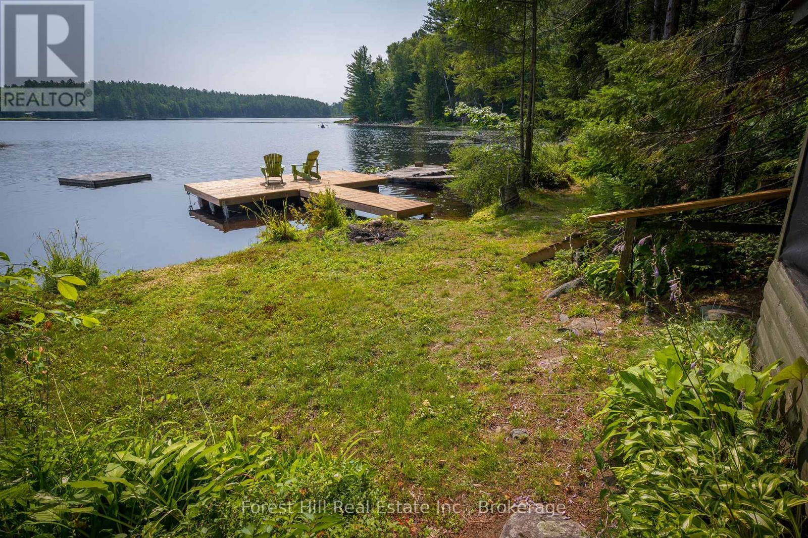 1224 Moot Lake Road S, Lake Of Bays, Ontario  P0B 0A3 - Photo 35 - X12330135