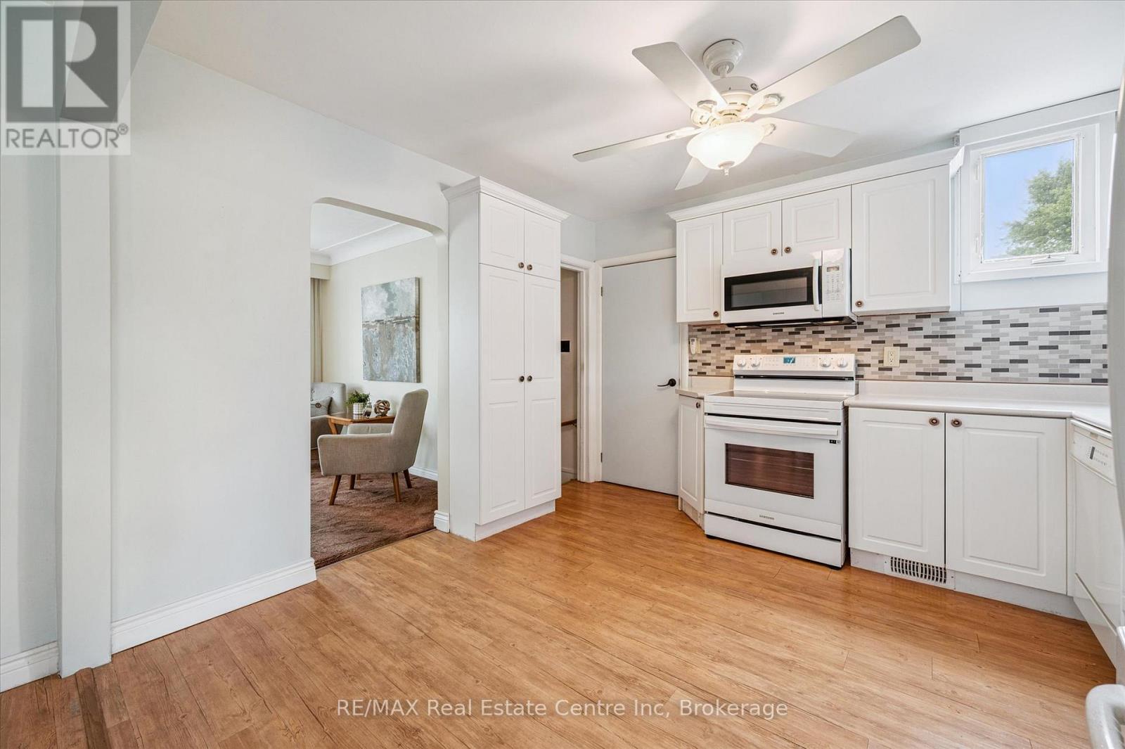288 Margaret Avenue, Hamilton, Ontario  L8E 2J2 - Photo 7 - X12330197