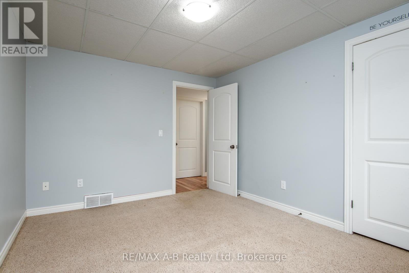 22 Millson Crescent, St. Marys, Ontario  N4X 1E4 - Photo 48 - X12330231