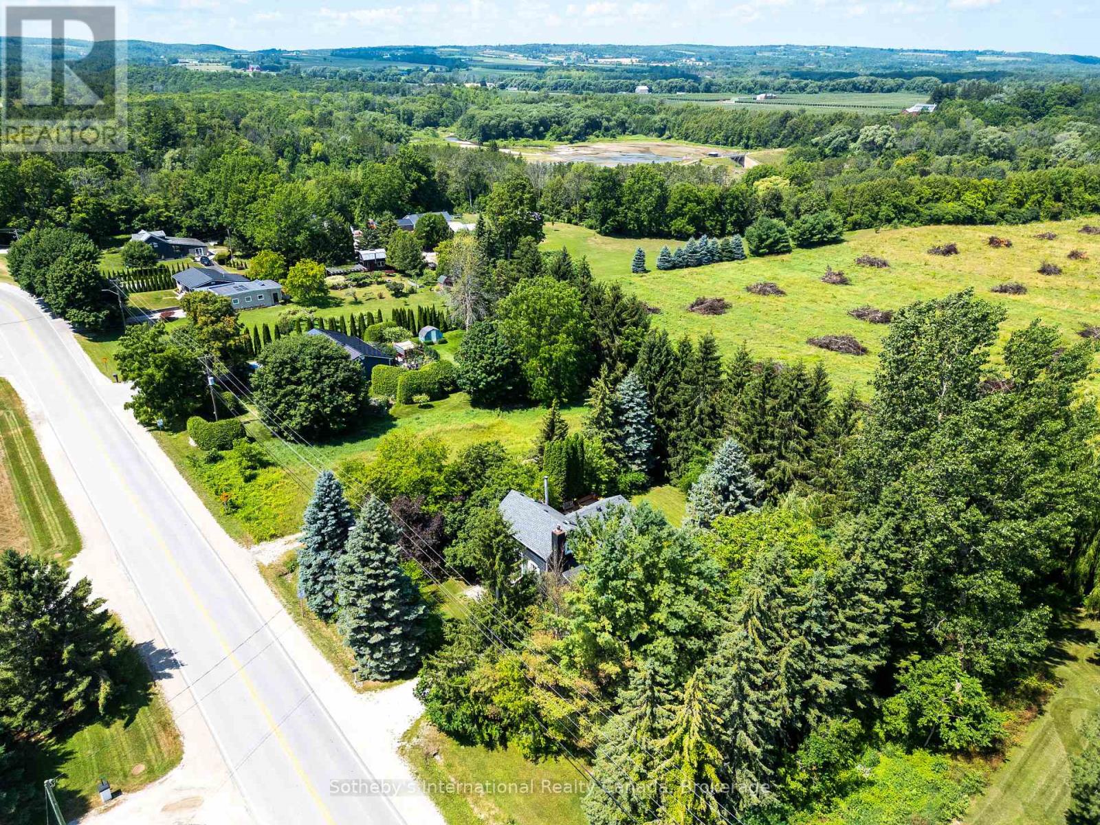 119 Matilda Street, Blue Mountains, Ontario  N0H 1J0 - Photo 47 - X12330267