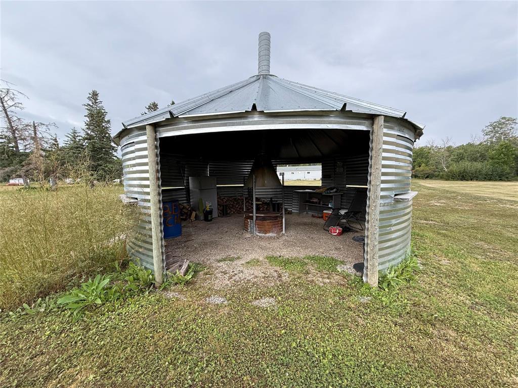 98083 39e Road, Beaconia, Manitoba  R0E 0B0 - Photo 28 - 202517242