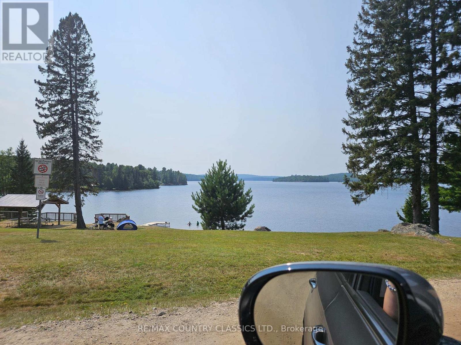 39 Lake Street, South Algonquin, Ontario  K0J 2M0 - Photo 21 - X12330289